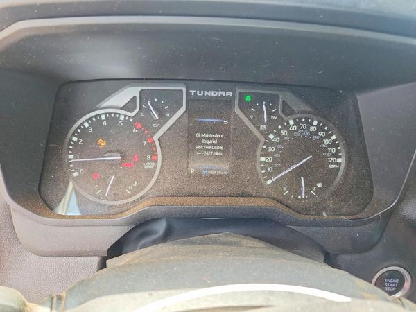 2022 TOYOTA TUNDRA SR
