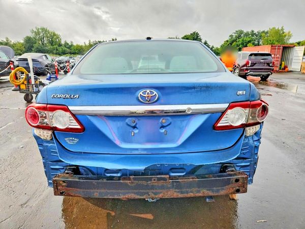 2013 TOYOTA COROLLA