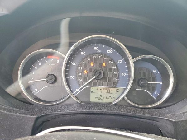 2014 TOYOTA COROLLA L/LE