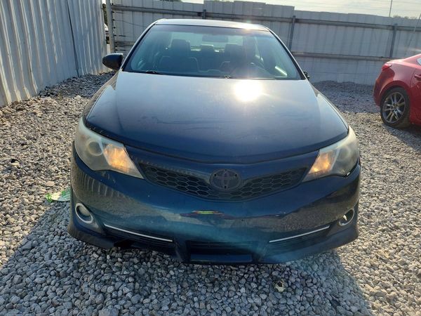 2013 TOYOTA CAMRY