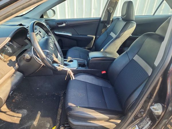 2013 TOYOTA CAMRY