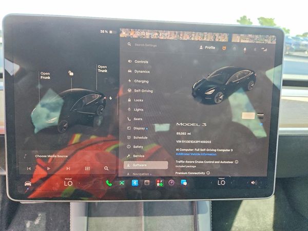 2023 TESLA MODEL 3