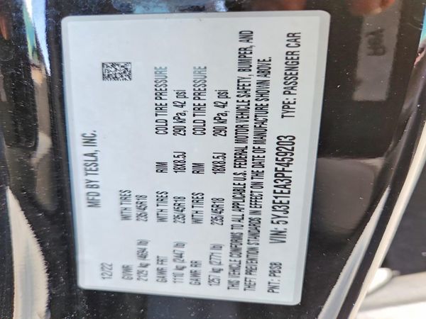 2023 TESLA MODEL 3