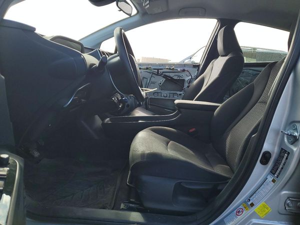 2017 TOYOTA PRIUS One/Two