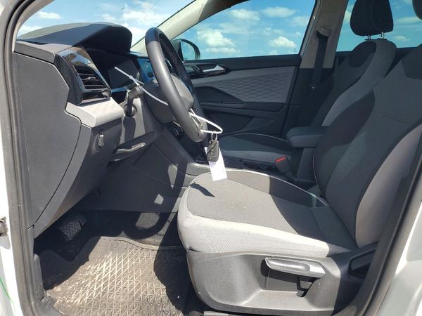 2023 VOLKSWAGEN TAOS