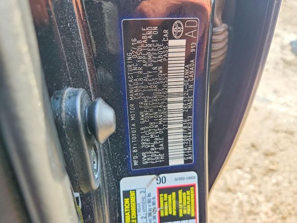 2016 TOYOTA COROLLA