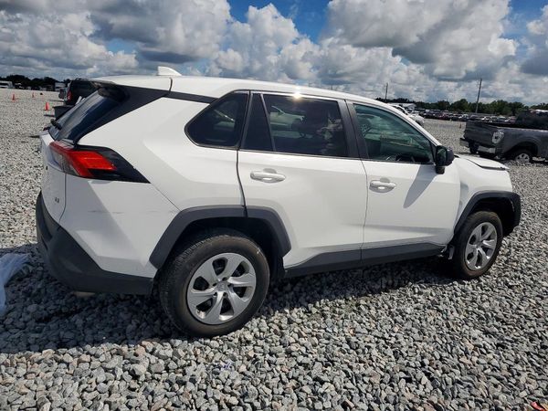 2022 TOYOTA RAV4 LE