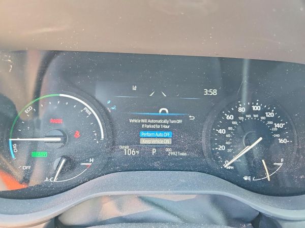 2025 TOYOTA SIENNA