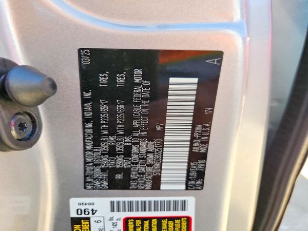2025 TOYOTA SIENNA