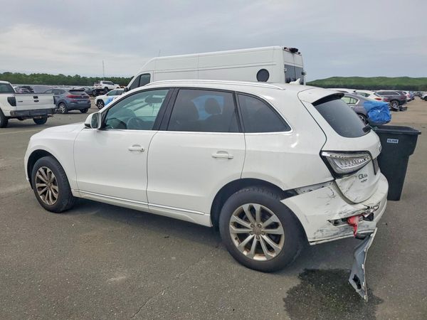 2014 AUDI Q5
