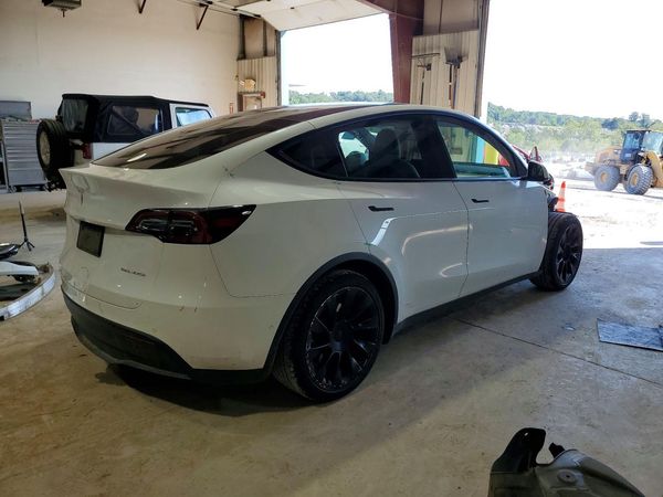 2021 TESLA MODEL Y — PSRA