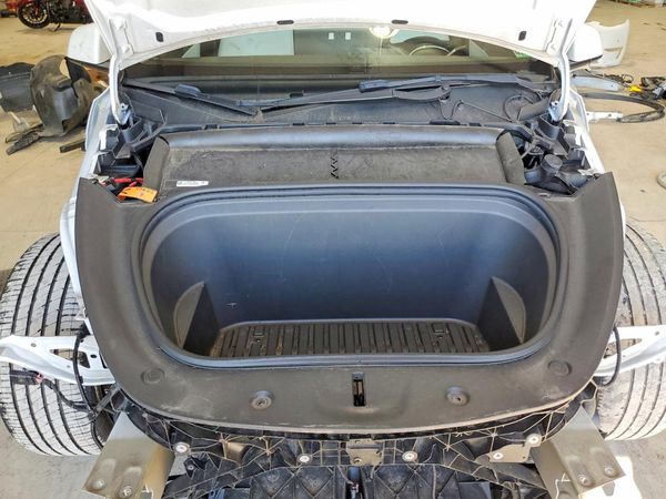 2021 TESLA MODEL Y — Engine bay