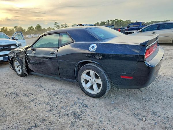 2014 DODGE CHALLENGER Base