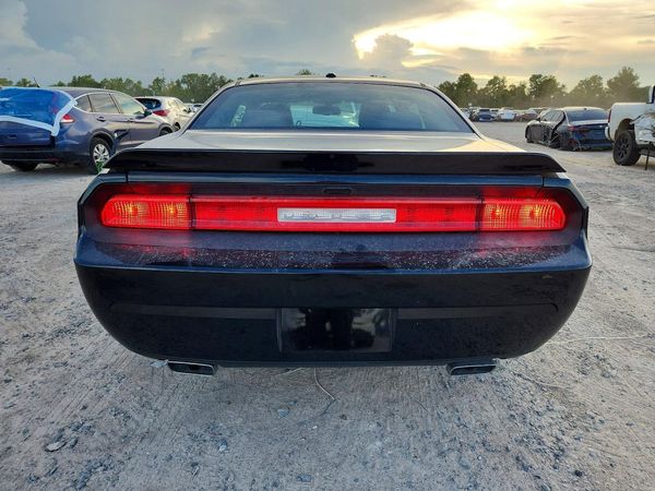 2014 DODGE CHALLENGER Base
