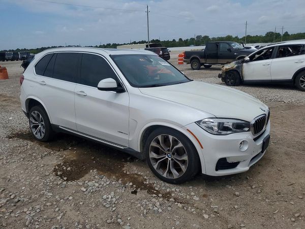 2017 BMW X5 sDrive35i — Passenger 3/4