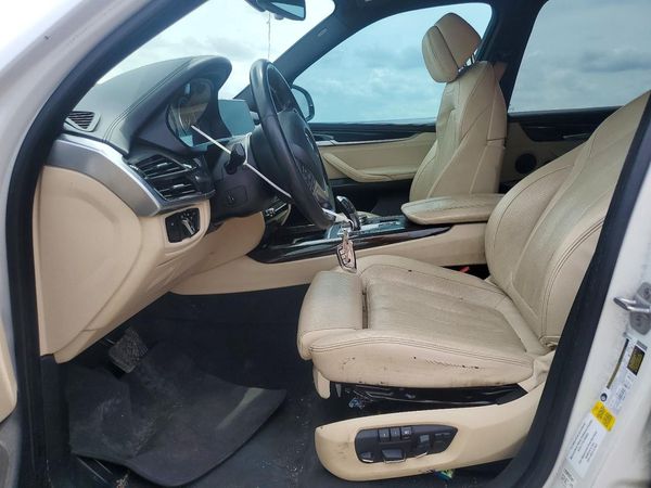 2017 BMW X5 sDrive35i — DENT