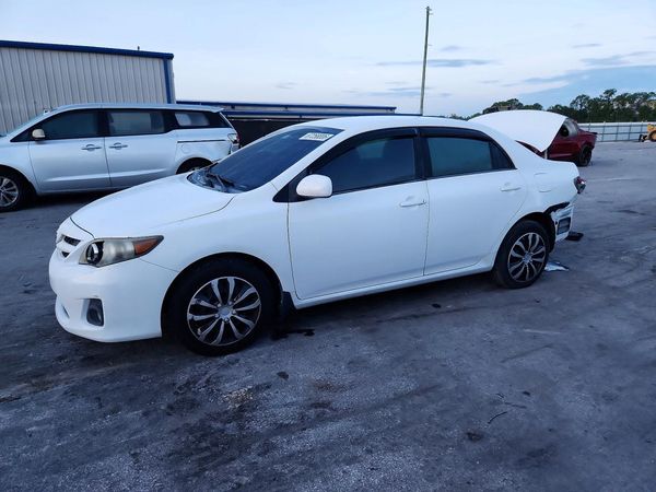 2012 TOYOTA COROLLA