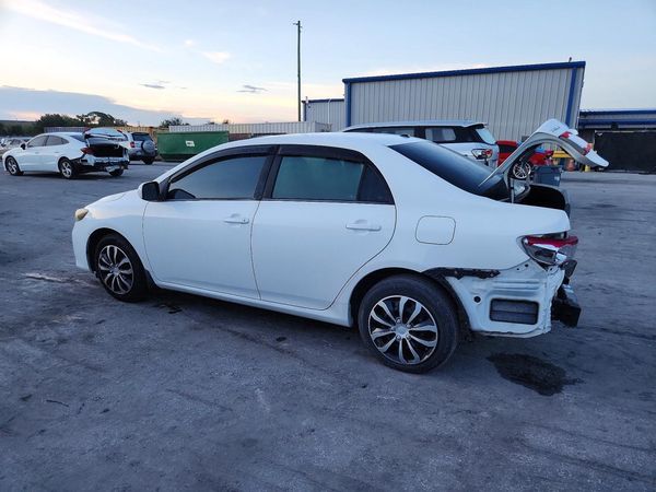2012 TOYOTA COROLLA