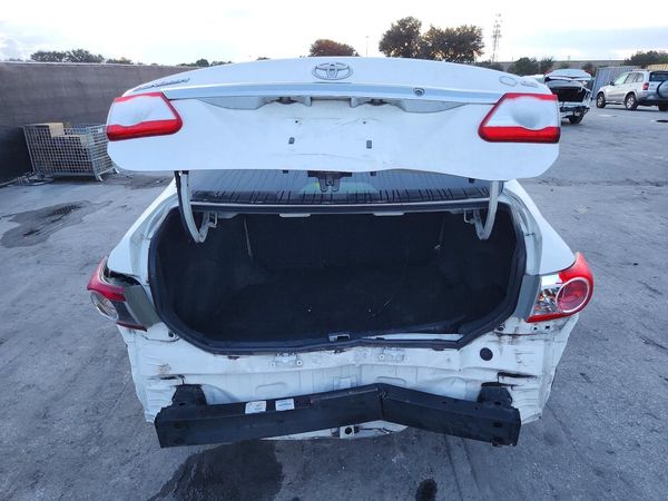 2012 TOYOTA COROLLA