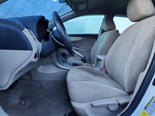 2012 TOYOTA COROLLA
