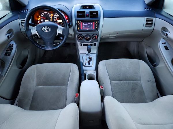 2012 TOYOTA COROLLA