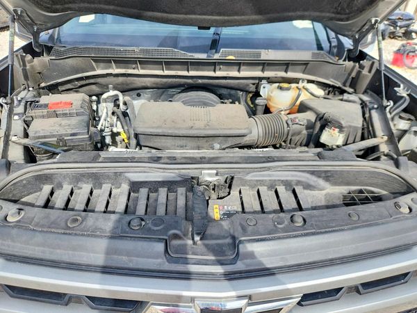 2024 CHEVROLET SILVERADO RST — Engine bay