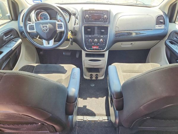 2017 DODGE GRAND CARAVAN SE, SXT, Express
