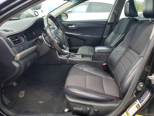 2016 TOYOTA CAMRY