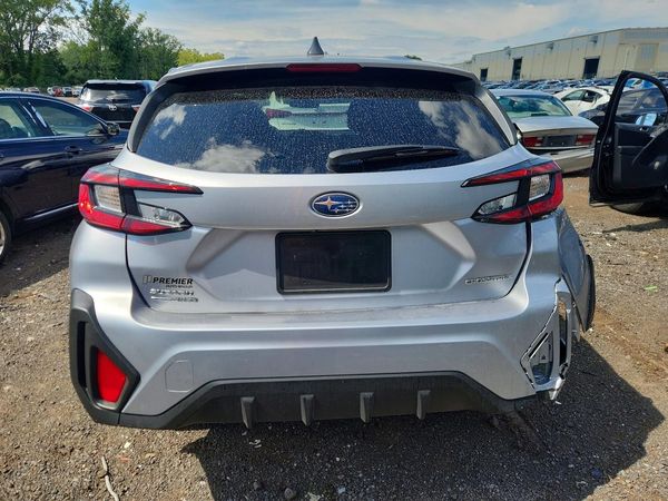 2024 SUBARU CROSSTREK Base