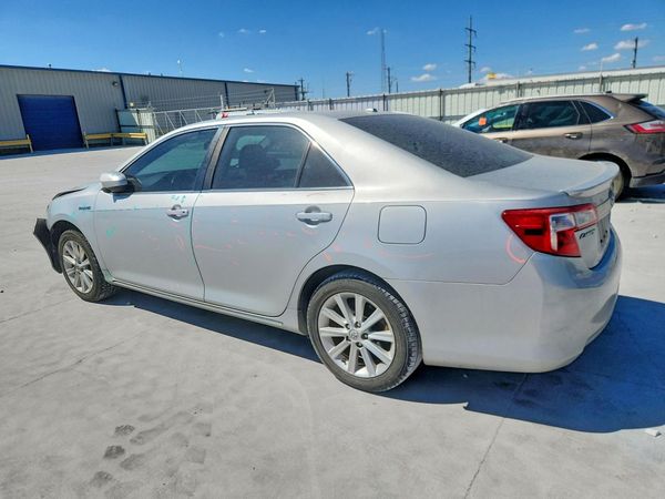 2013 TOYOTA CAMRY SOLA Hybrid