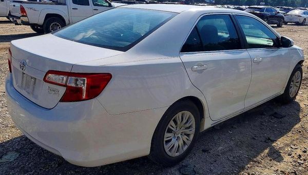 2012 TOYOTA CAMRY