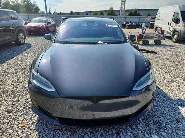 2020 TESLA MODEL S