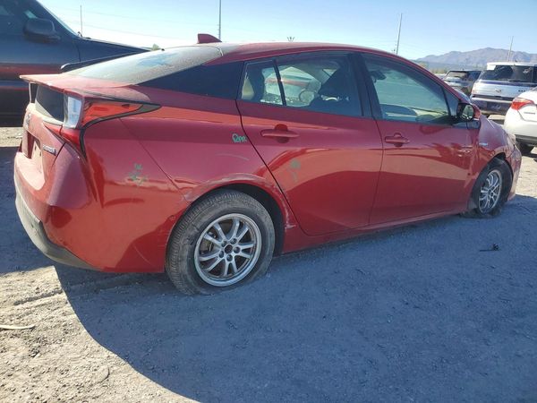2020 TOYOTA PRIUS