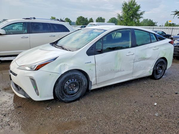 2021 TOYOTA PRIUS