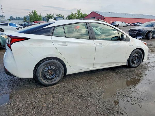 2021 TOYOTA PRIUS