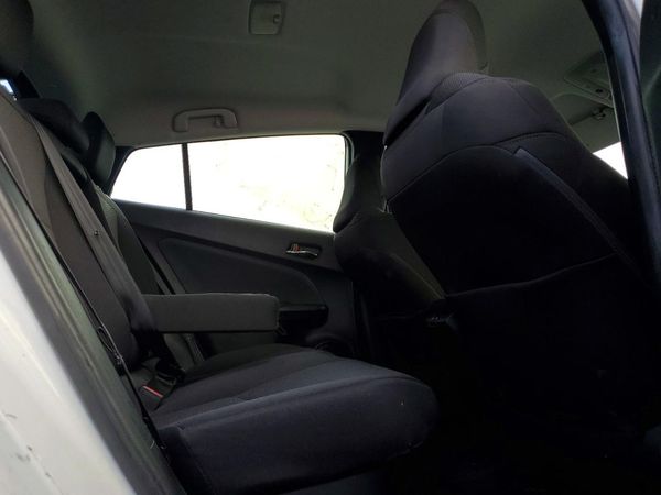 2021 TOYOTA PRIUS