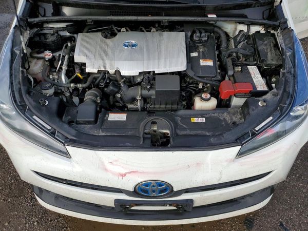 2021 TOYOTA PRIUS