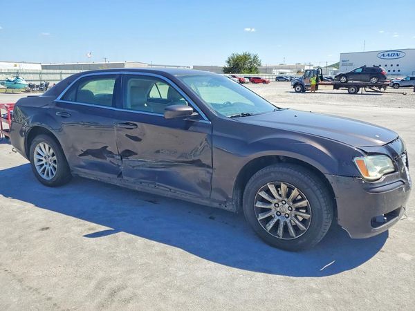 2013 CHRYSLER 300