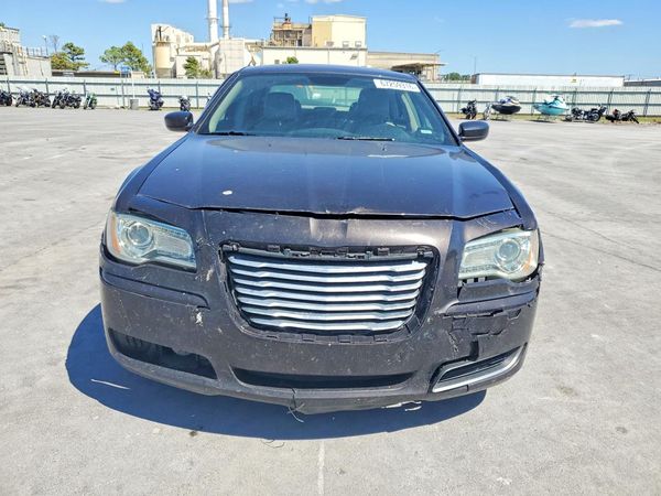 2013 CHRYSLER 300