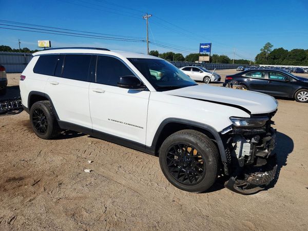 2022 JEEP GRAND CHEROKEE