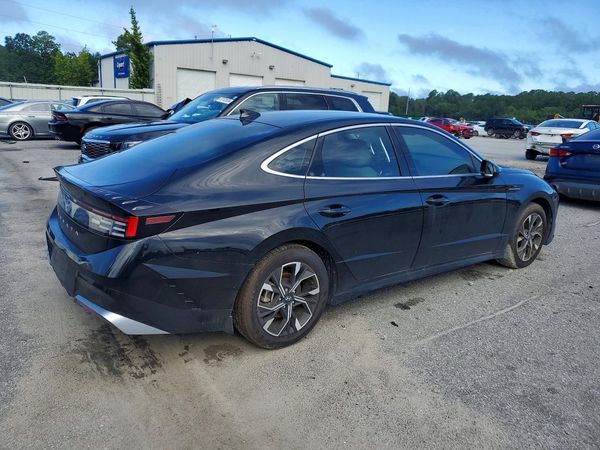 2025 HYUNDAI SONATA