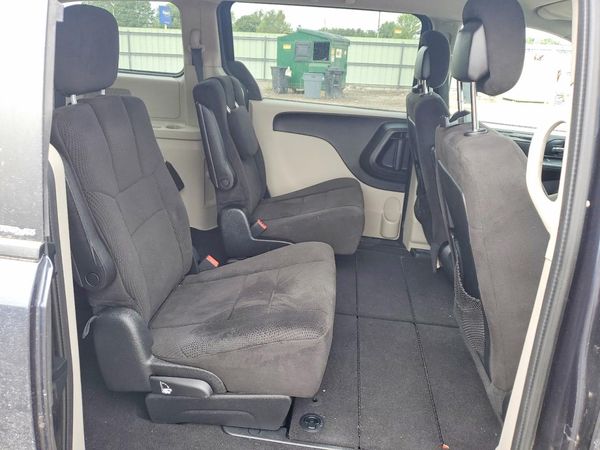 2013 DODGE GRAND CARAVAN SE