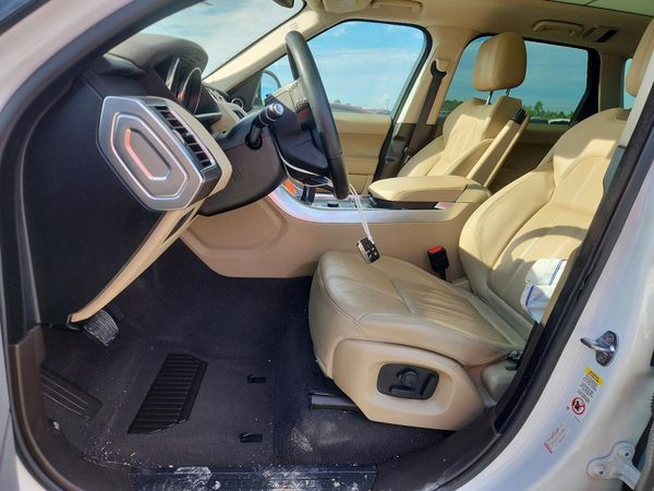 2016 LAND ROVER RANGEROVER SE
