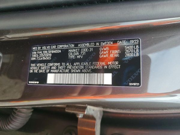 2024 VOLVO XC60