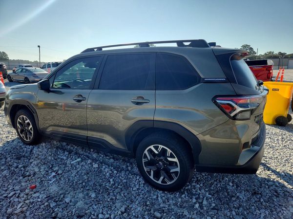 2025 SUBARU FORESTER Premium