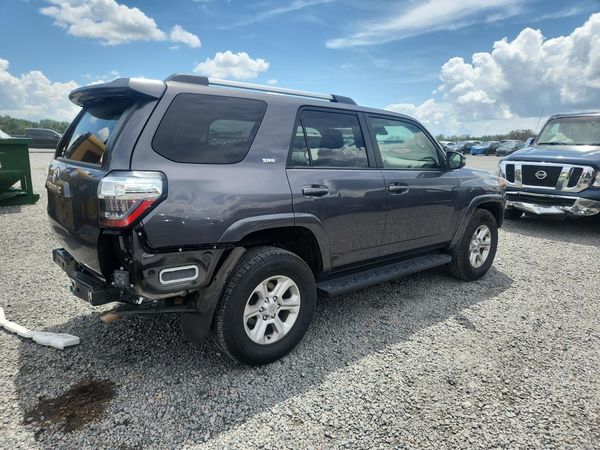 2023 TOYOTA 4RUNNER SR5 Prem