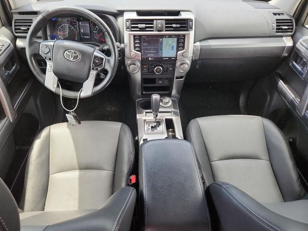 2023 TOYOTA 4RUNNER SR5 Prem