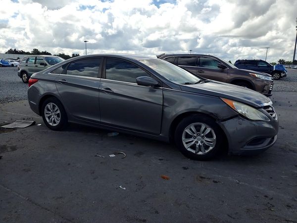 2012 HYUNDAI SONATA Middle-low level