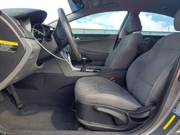 2012 HYUNDAI SONATA Middle-low level