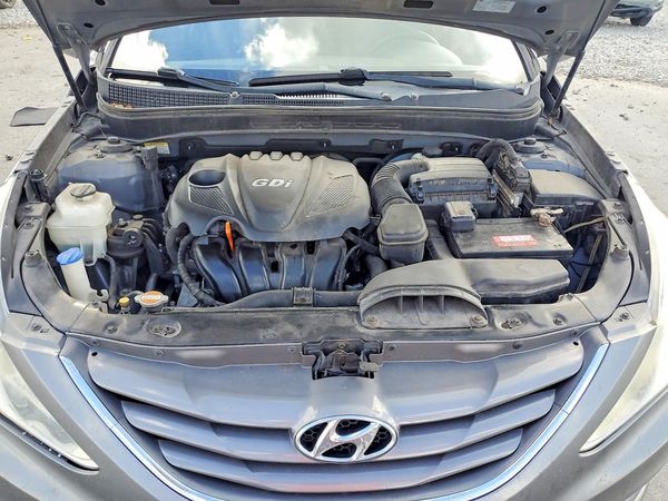 2012 HYUNDAI SONATA Middle-low level